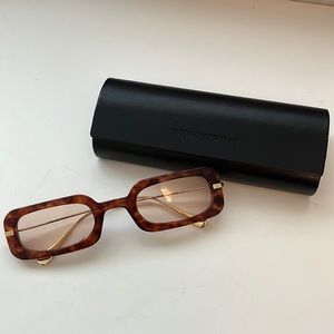 WE WORE WHAT BACKYARD SUNGLASSES